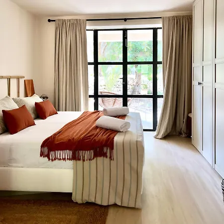 Loft Mediterraneo, *
